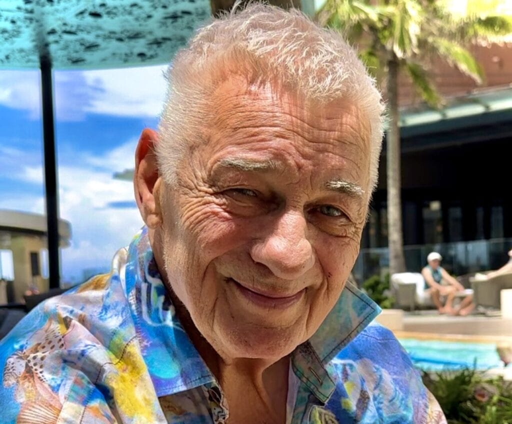 Ralph Siegel: Schock - Heinz Hoenig im Koma! Wie steht es um ihn und das Musical "Ein bisschen Frieden"? » Semino Rossi Ralph Siegel: Schock - Heinz Hoenig im Koma! Wie steht es um ihn und das Musical "Ein bisschen Frieden"?