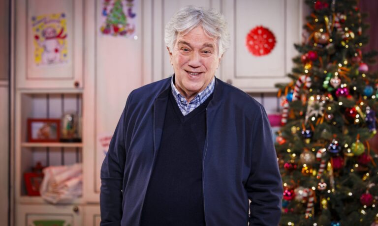 Rolf Zuckowski exklusiv über das „Adventfest“ und die Weihnachtsbäckerei: Ist wie „nach Hause kommen“