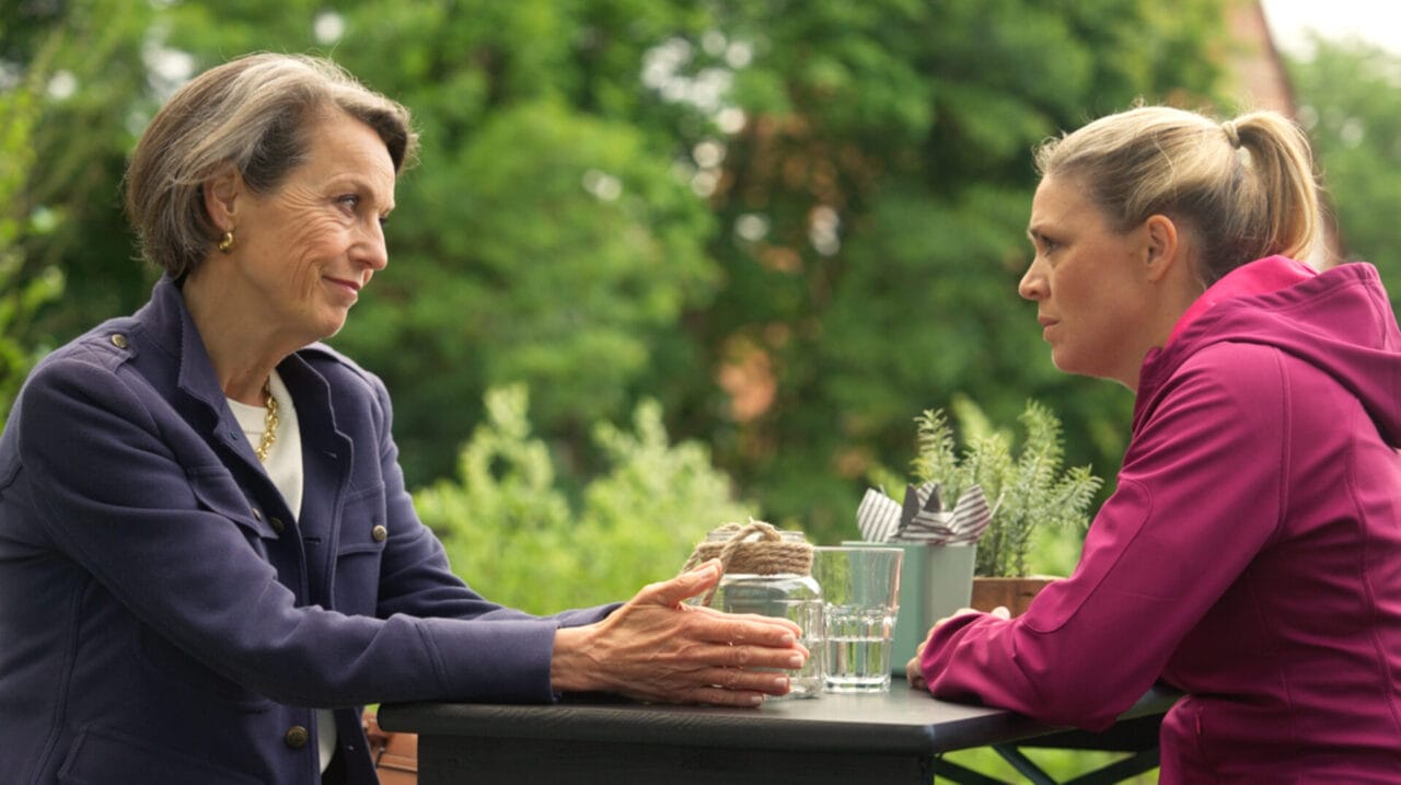 „Rote Rosen“ Vorschau: Nächste Folge am 01.12.25