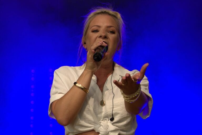 Marina Marx offenbart Selbstzweifel und deutet toxische Beziehung an!