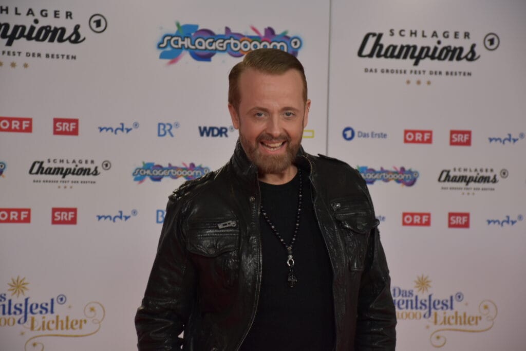 Ross Antony hat 27 Kilo abgenommen! SO schaffte er es! » Marianne Rosenberg "Schlagerchampions" 2025: Die schönsten Fotos vom roten Teppich