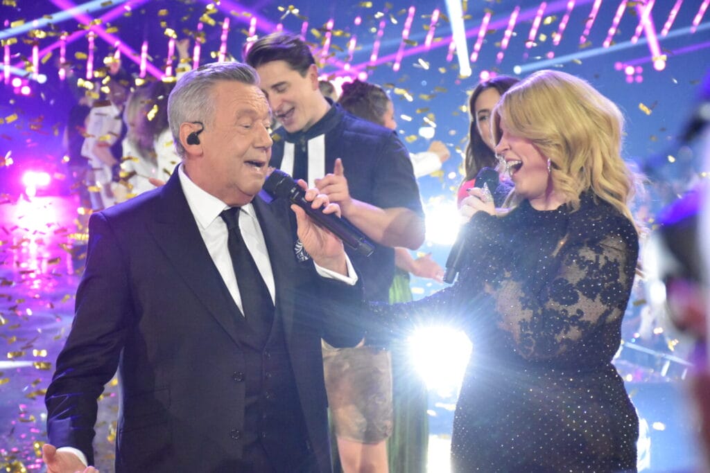 Maite Kelly über Roland Kaiser nach "Schlagerchampions"-Auftritt: "... bist ein Jahrhundertkünstler" » Marianne Rosenberg "Schlagerchampions" 2025: Die schönsten Fotos von allen Stars