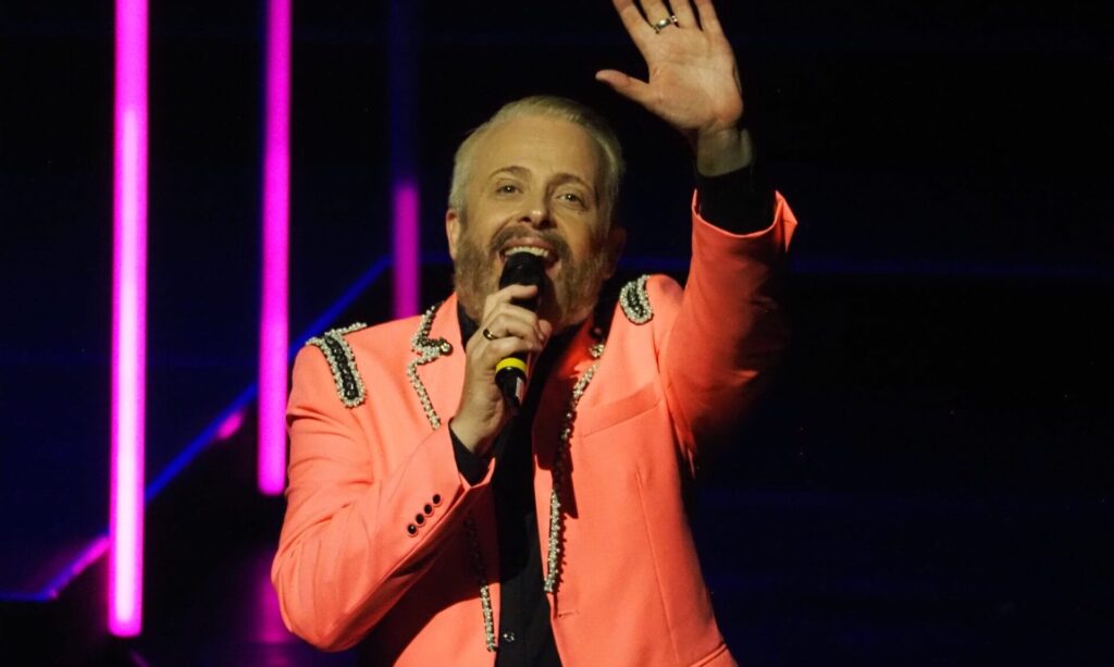 SCHLAGER-REISETIPP: „Egmond aan Zee Saisoneröffnung“ mit Ross Antony vom 06. bis 08.03.26!