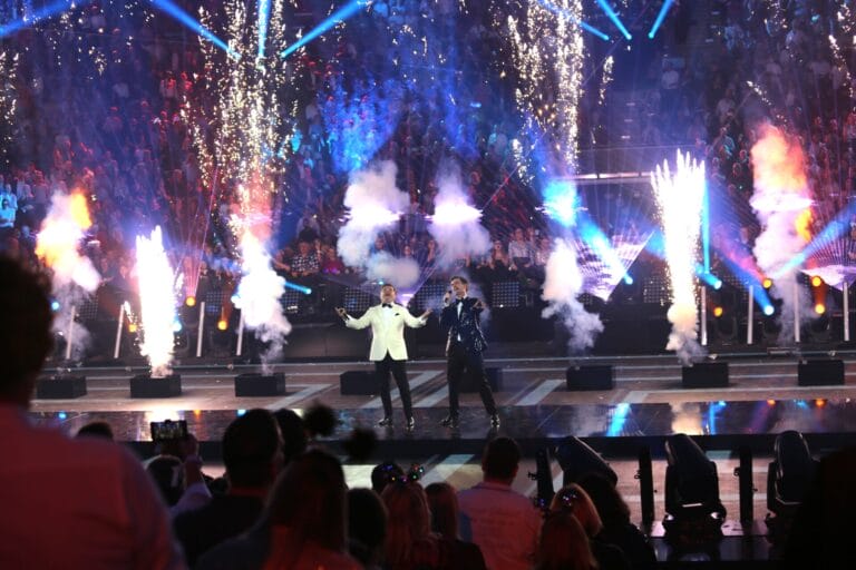 "Silvester-Schlagerbooom": Die schönsten Fotos der Mega-Show