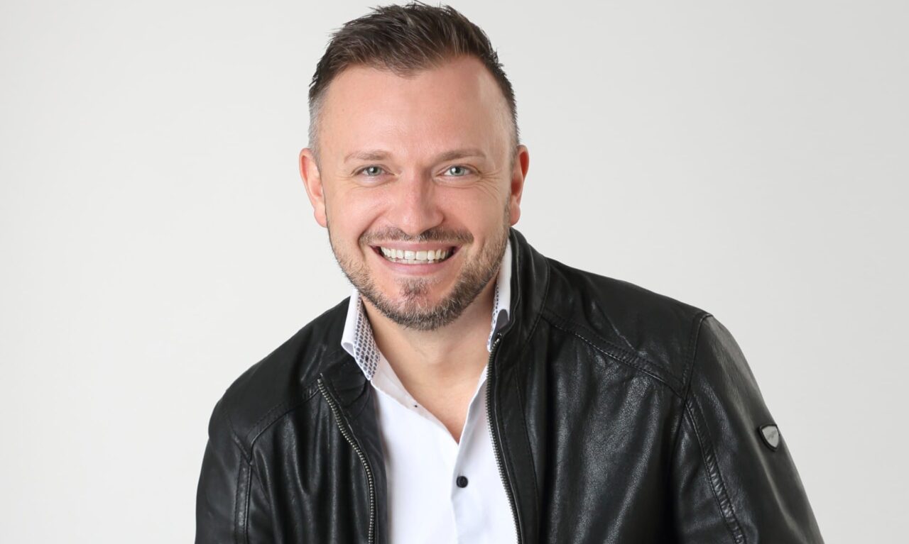 SINGLE-TIPP: Dennis Mai legt mit „Sunn is Sunn“ einen starken Frühlingsvorboten hin!