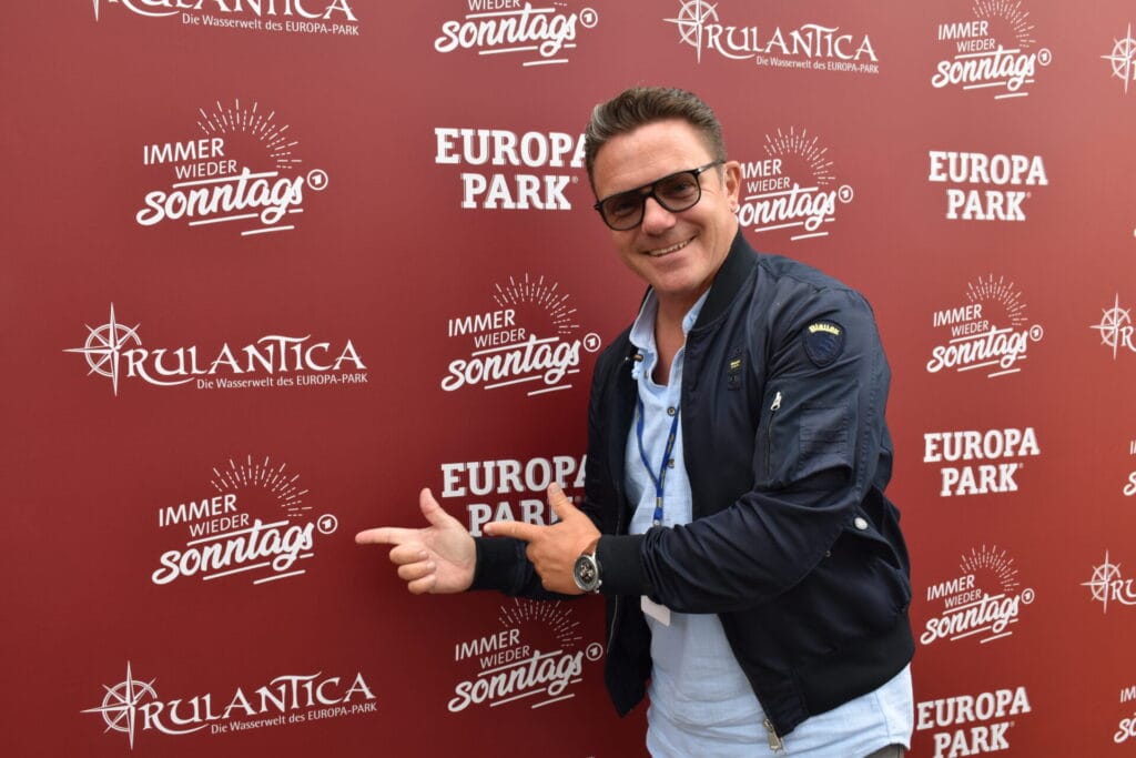 Stefan Mross im Backstage-Interview über "Immer wieder sonntags", was er von Verjüngerungskuren hält & sein Ritual