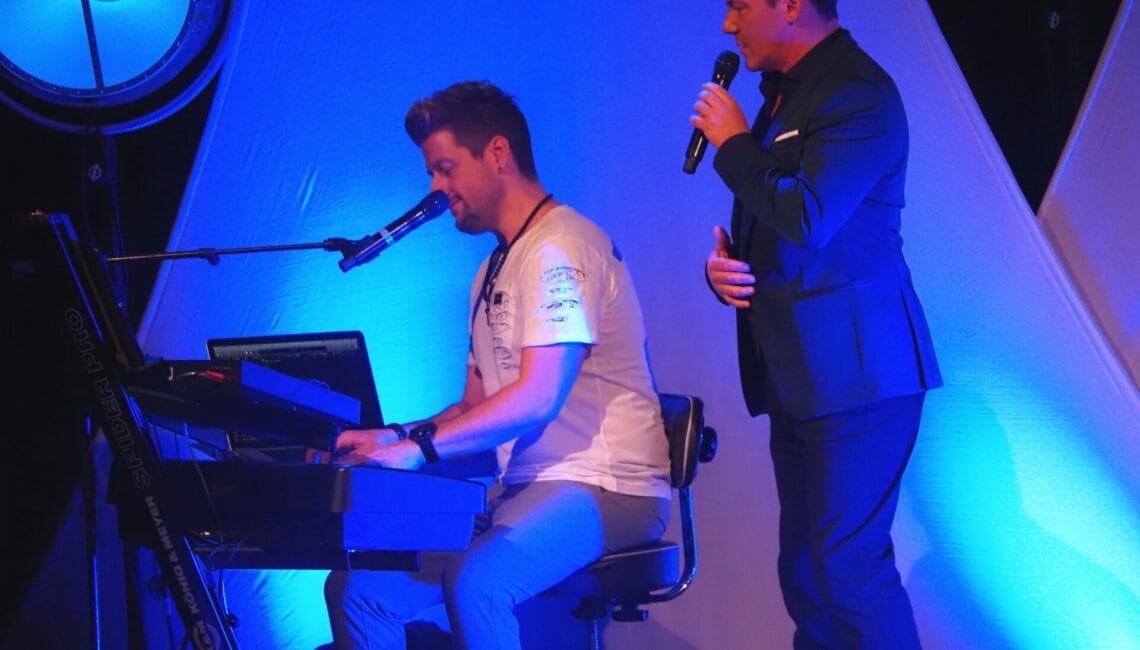 stefan-mross-und-co.-auf-„immer-wieder-schlager-tour-die-schönsten-fotos-02