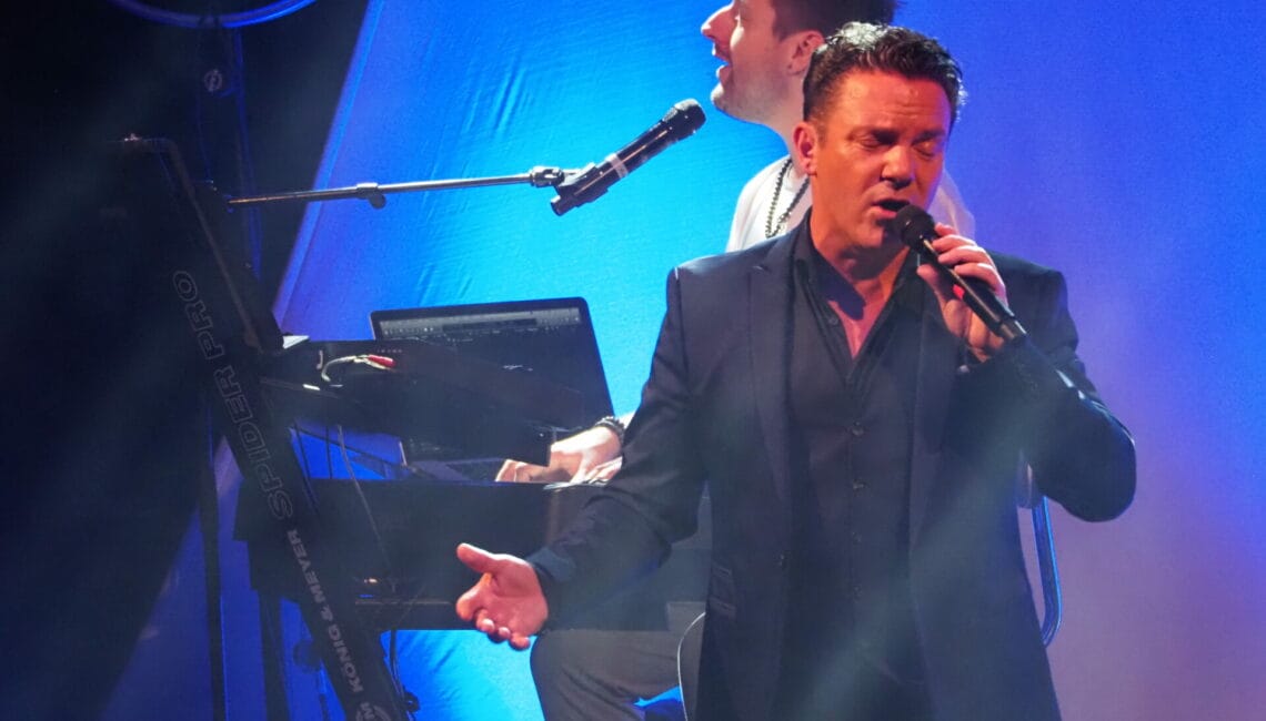 stefan-mross-und-co.-auf-„immer-wieder-schlager-tour-die-schönsten-fotos-07