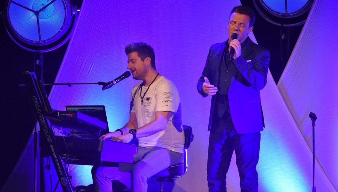 stefan-mross-und-co.-auf-„immer-wieder-schlager-tour-die-schönsten-fotos-10