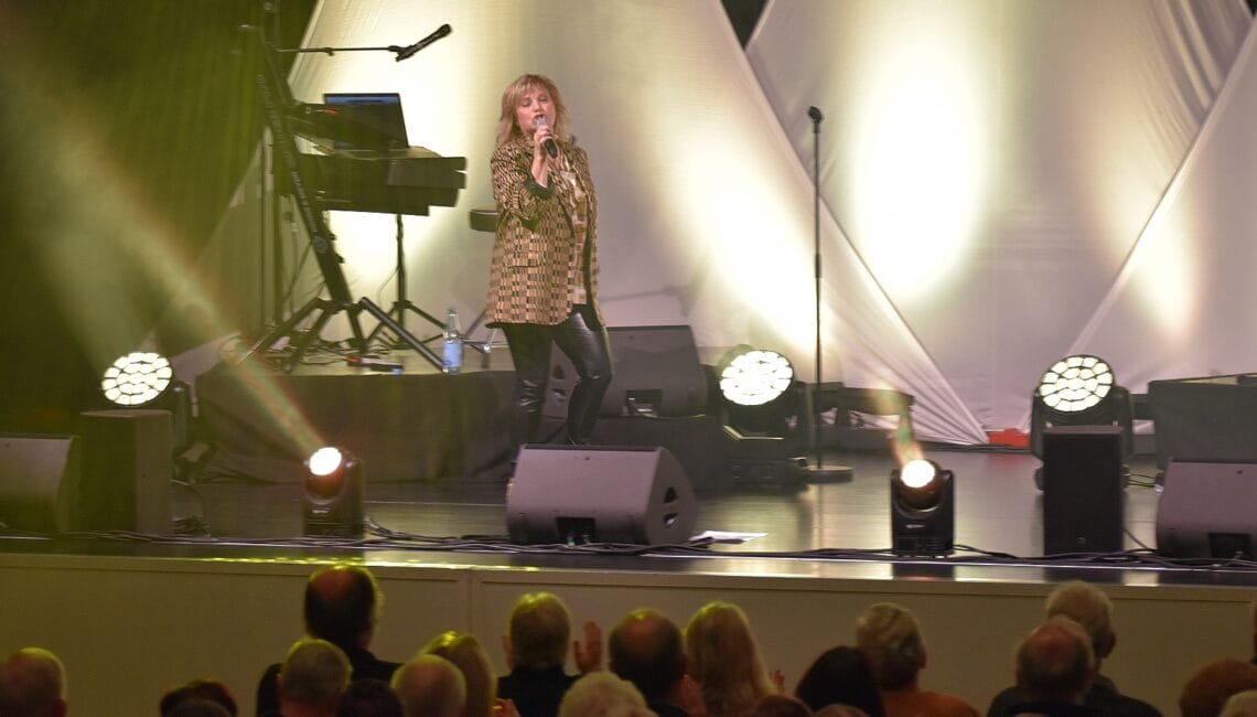 stefan-mross-und-co.-auf-„immer-wieder-schlager-tour-die-schönsten-fotos-20