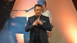 Stefan Mross und Co. auf "Immer wieder Schlager"-Tour: SO gut ist die Konzertreihe » Stefan Mross