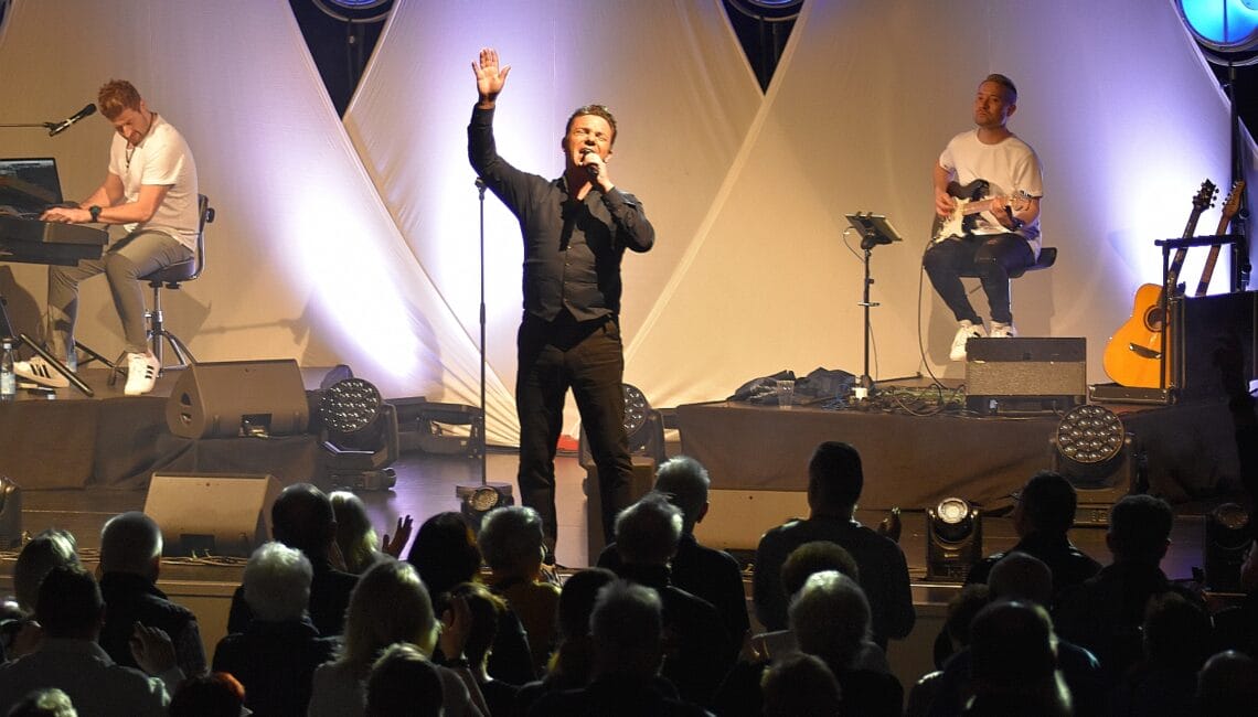 stefan-mross-und-co.-auf-„immer-wieder-schlager-tour-die-schönsten-fotos-44