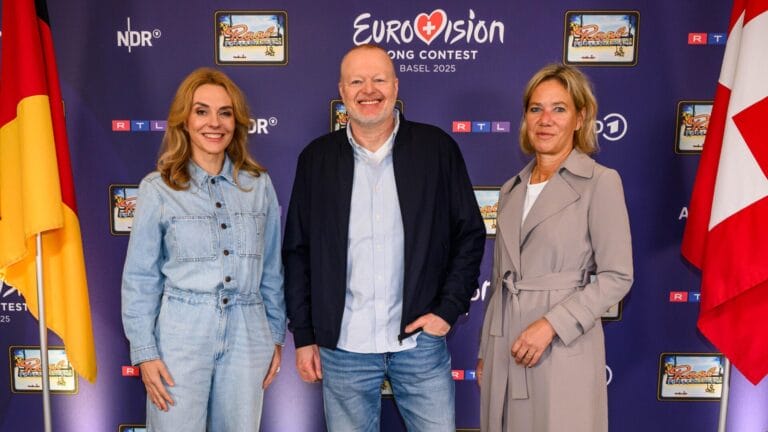 Stefan Raab macht ESC 2025 zur "Chefsache": Hier alle Infos zum Coup! Stefan Raab macht ESC 2025 zur "Chefsache": Hier alle Infos zum Coup!