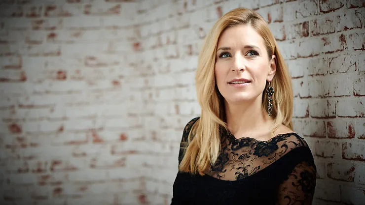 Stefanie Hertel spricht exklusiv über "Die Passion" und verrät, wie sie Ostern verbringen wird » Beatrice Egli Show Stefanie Hertel spricht exklusiv über "Die Passion" und verrät, wie sie Ostern verbringen wird » Beatrice Egli Show