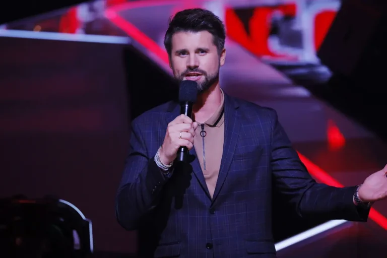 Thore Schölermann: The Voice“ Moderator hört auf – nach 14 Jahren!