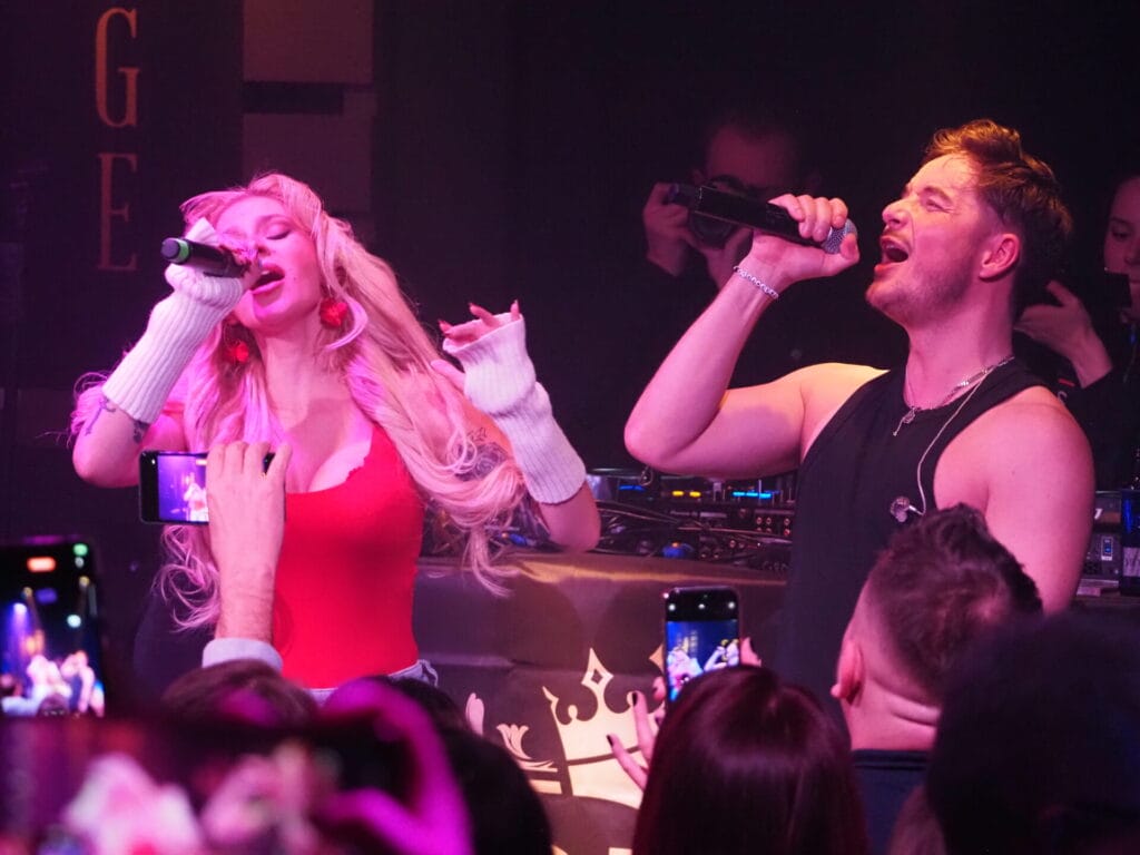 Tim Peters & Marie Reim: Neues Duett - warum jetzt die Fans gefragt sind » Matthias Reim Tim Peters: Die schönsten Fotos von seinem Tour-Abschluss in Bochum