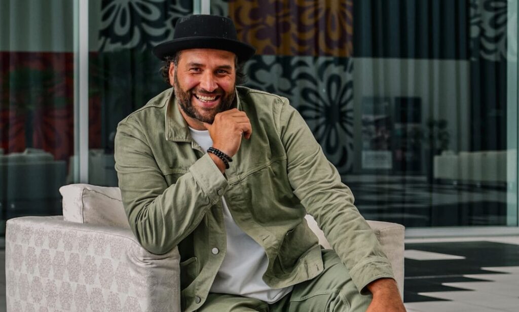 Timo: Mit neuem Song "Ohne dich ist Wahnsinn" und einem Top-Team im Hintergrund startet er wieder voll durch!