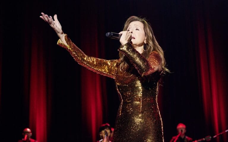 Vicky Leandros: Pause nach Abschiedstour - ehe "neue Projekte" & "Überraschungen" folgen!