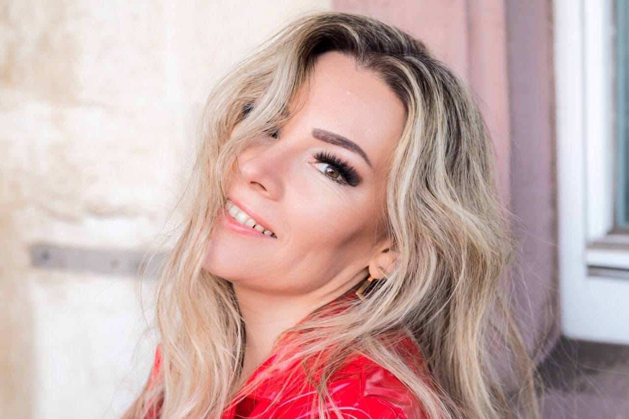 vivien-gold-geburtstag_16x9