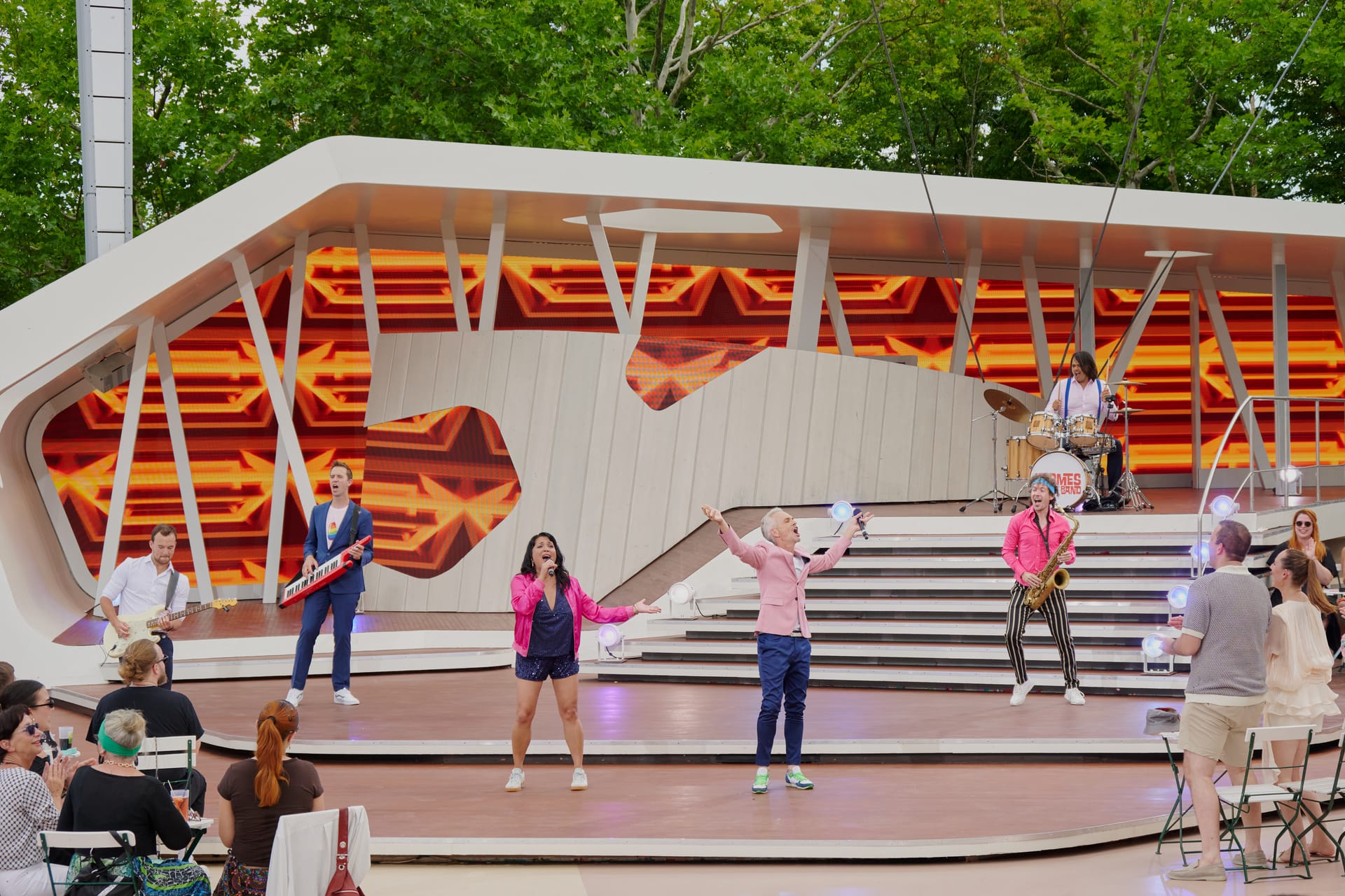 ZDF-Fernsehgarten 2025: Die schönsten Fotos der "Ice Ice Baby"-Ausgabe am 20.07.25