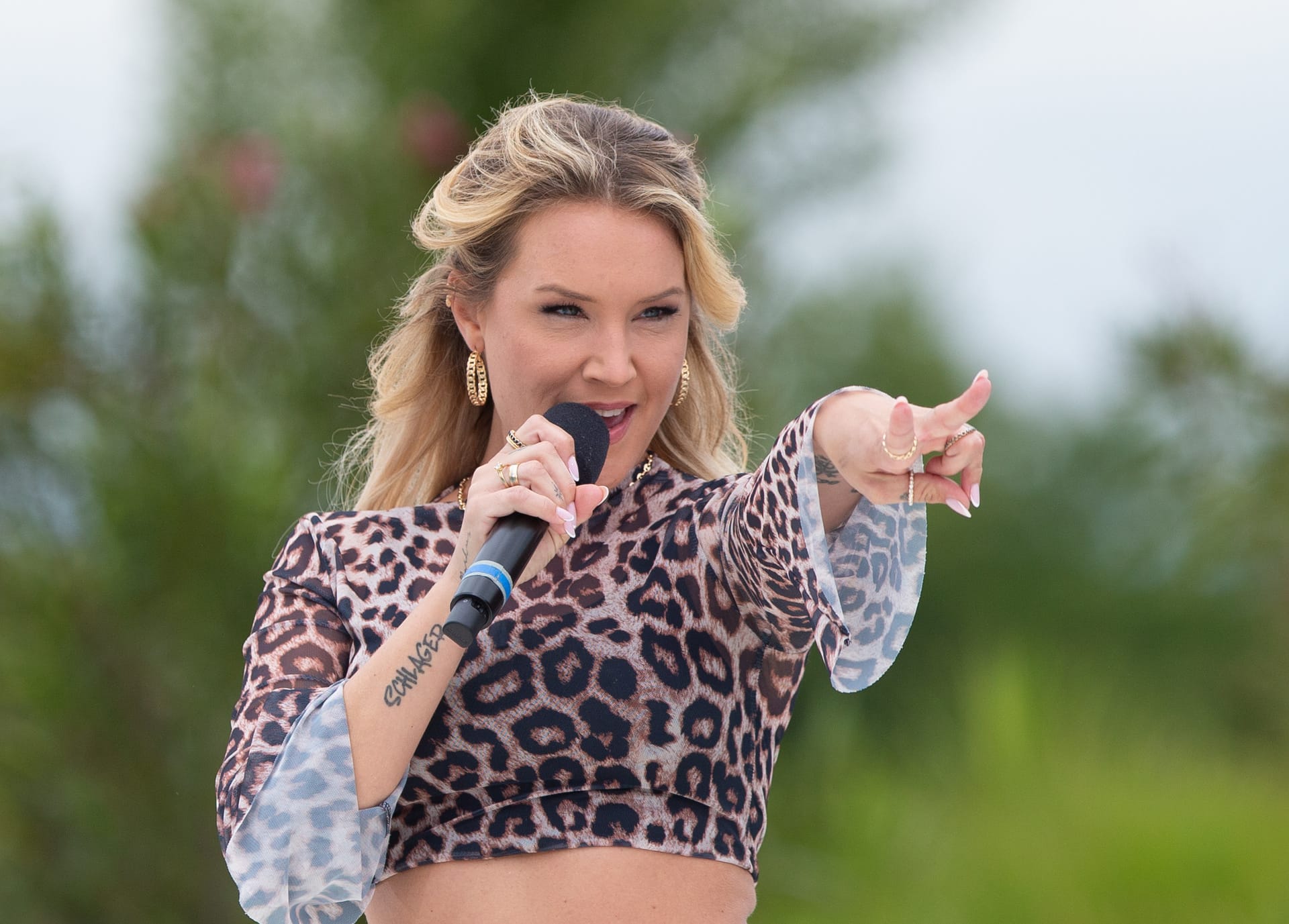 ZDF-Fernsehgarten 2025: Die schönsten Fotos der "SchlagerDARTEN"-Ausgabe vom 25.05.25