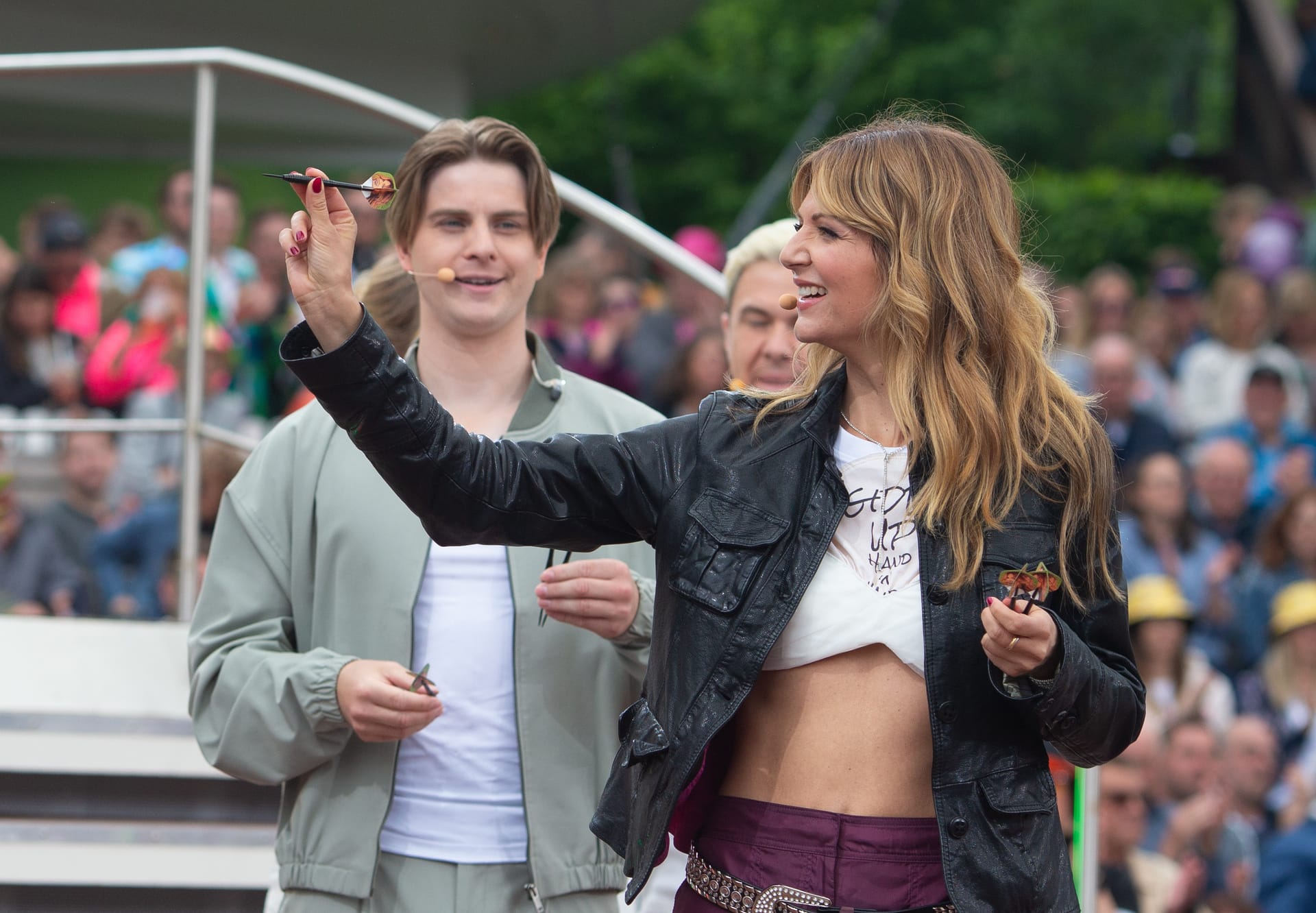 ZDF-Fernsehgarten 2025: Die schönsten Fotos der "SchlagerDARTEN"-Ausgabe vom 25.05.25