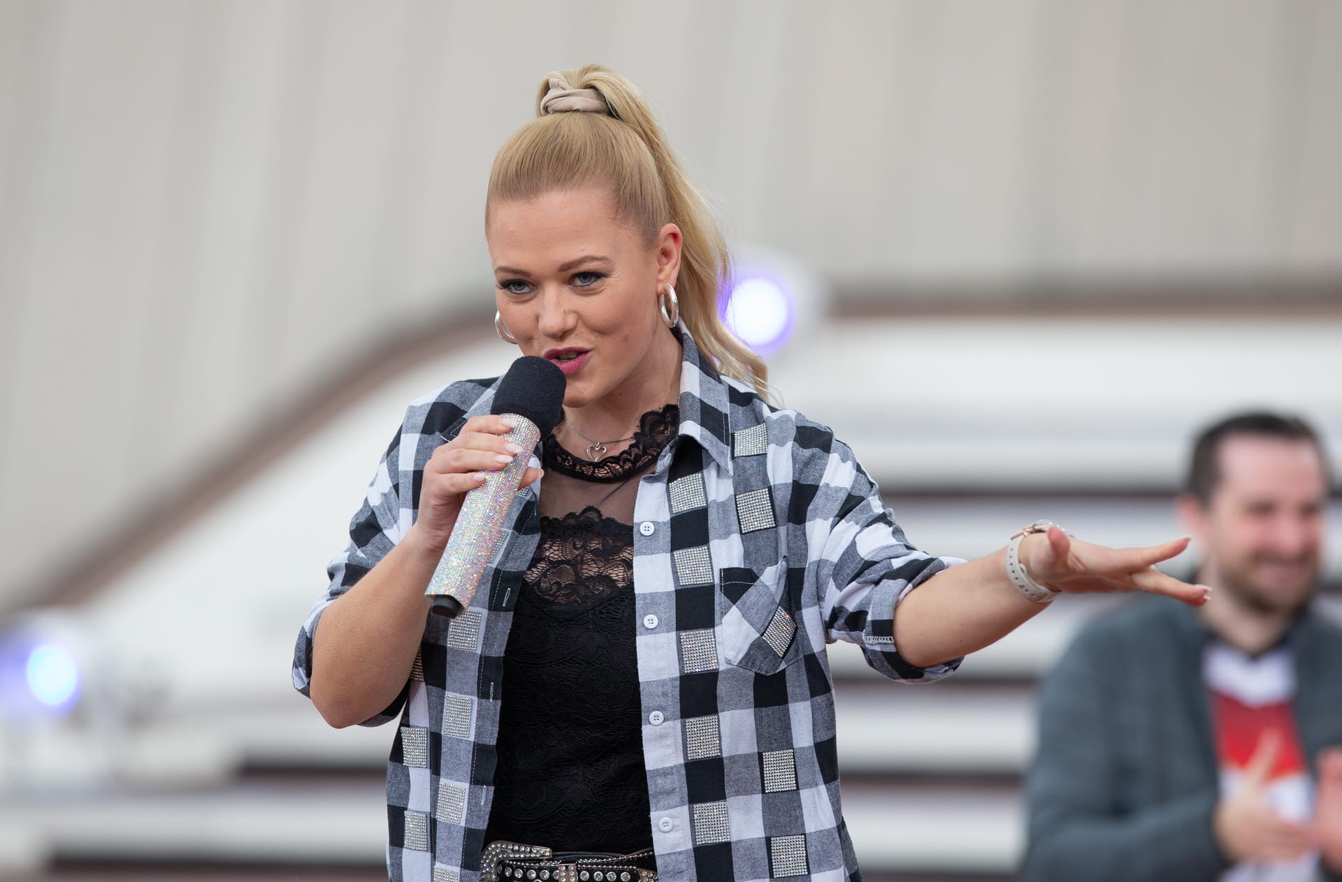 ZDF-Fernsehgarten 2025: Die schönsten Fotos der "SchlagerDARTEN"-Ausgabe vom 25.05.25