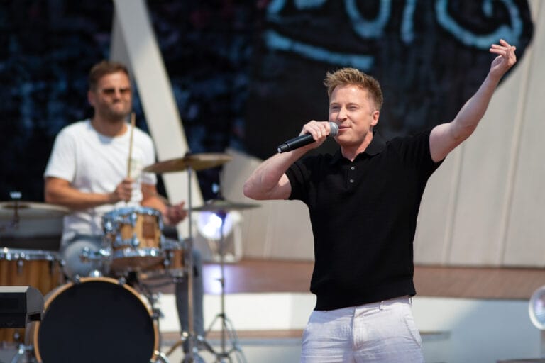 ZDF-Fernsehgarten 2025: Die schönsten Fotos der Schlagerparty-Ausgabe am 10.08.25