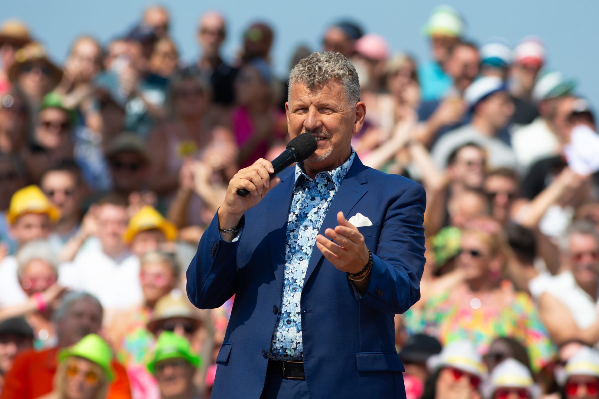 ZDF-Fernsehgarten 2025: Die schönsten Fotos der Schlagerparty-Ausgabe am 10.08.25